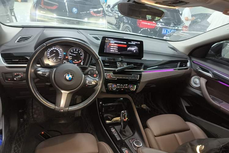 Used BMW X2 2021 sDrive25i M Sport Package Center Console