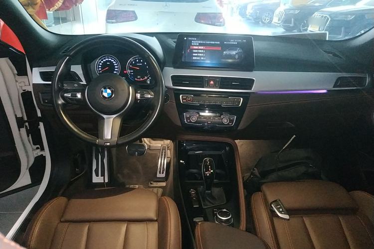Used BMW X2 2021 Restyled sDrive25i Midnight Edition Center Console