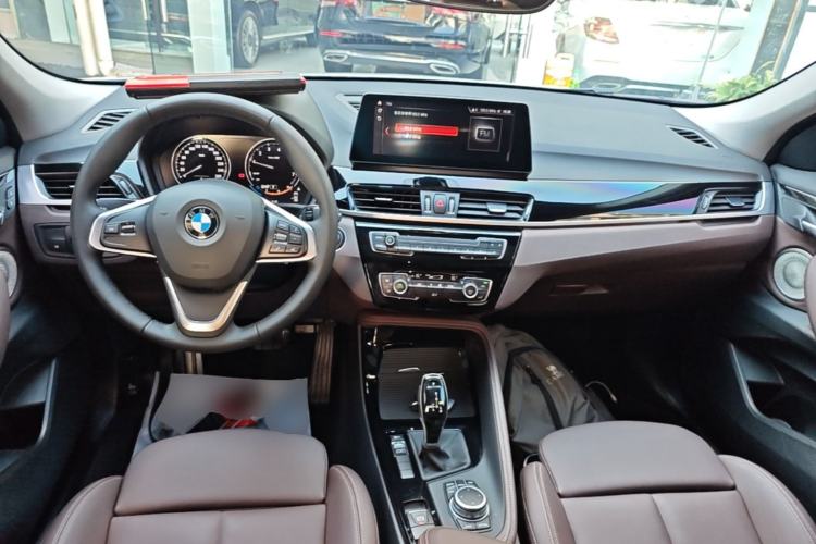 Used BMW X2 2021 sDrive20i M Sport Package Center Console