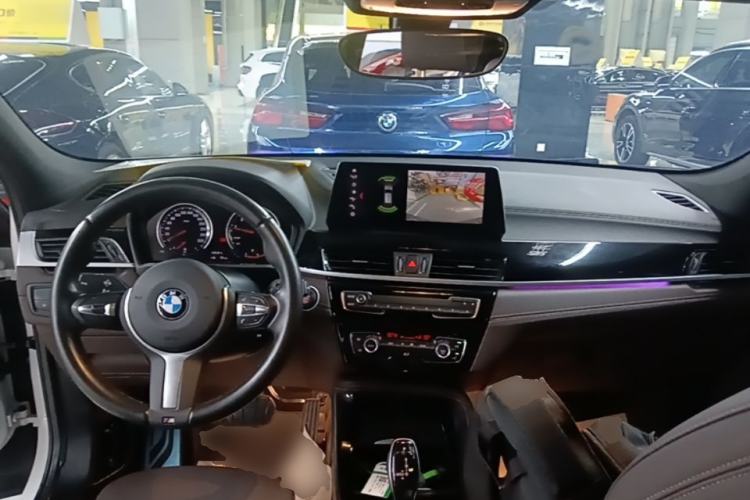 Used BMW X2 2021 sDrive25i Leading Model M Off-Road Package Center Console