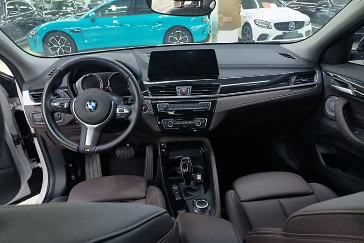 Used BMW X2 2021 Restyled sDrive25i M Sport Package Center Console