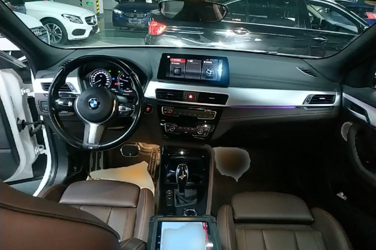Used BMW X2 2021 Restyled sDrive25i Midnight Edition Center Console