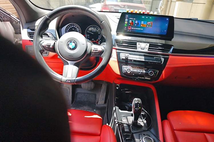 Used BMW X2 2021 sDrive25i Leading Model M Sport Package Center Console