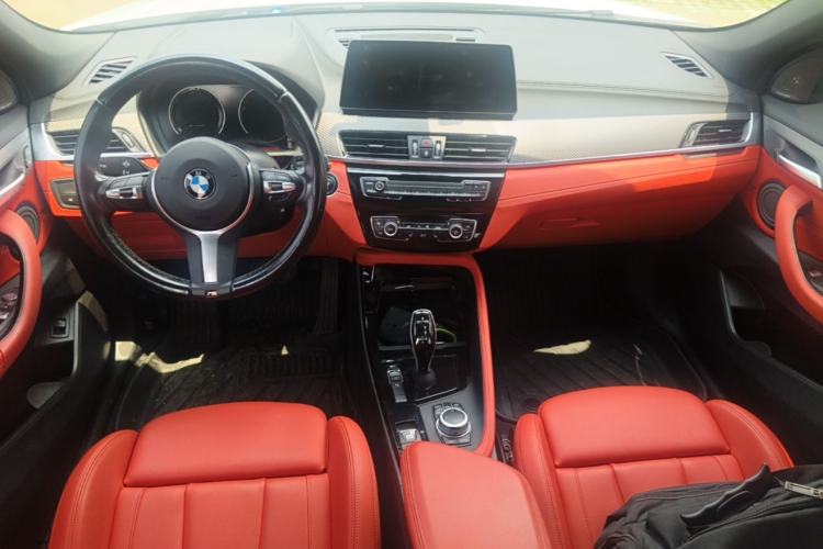 Used BMW X2  Center Console