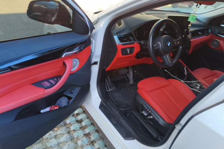 Used BMW X2 2021 sDrive25i M Sport Package Driver Seat