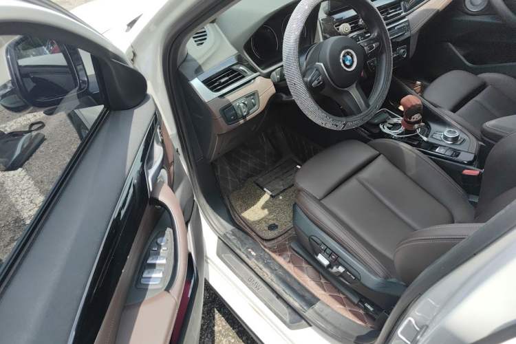 Used BMW X2 2021 sDrive25i M Sport Package Driver Seat
