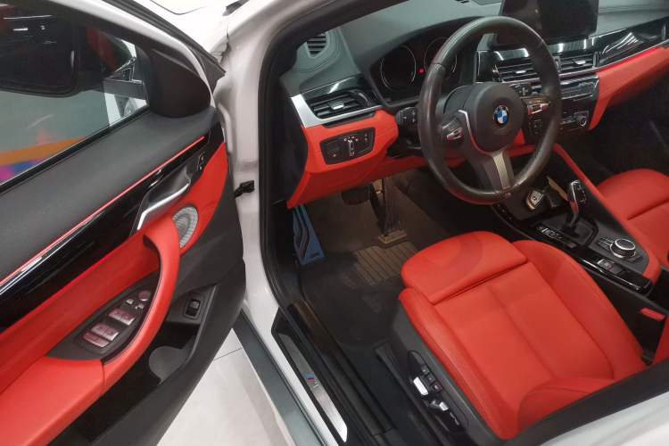 Used BMW X2 2021 sDrive25i Leading Model M Off-Road Package Driver Seat