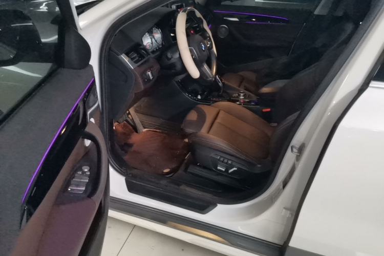 Used BMW X2 2021 sDrive25i Leading Model M Sport Package Driver Seat
