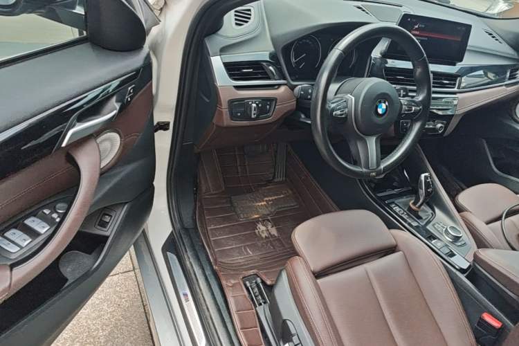 Used BMW X2 2021 sDrive25i Leading Model M Off-Road Package Driver Seat