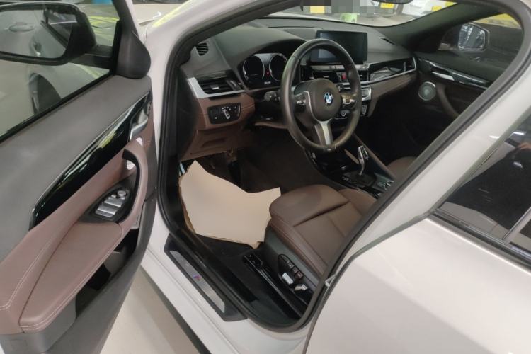 Used BMW X2 2021 sDrive25i M Sport Package Driver Seat