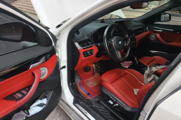 Used BMW X2 2021 sDrive25i Midnight Edition Driver Seat