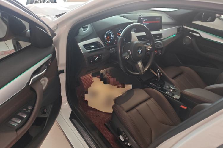 Used BMW X2 2021 Restyled sDrive25i Midnight Edition Driver Seat