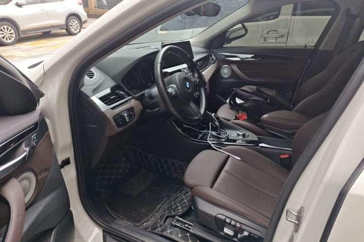 Used BMW X2 2021 sDrive25i M Sport Package Driver Seat