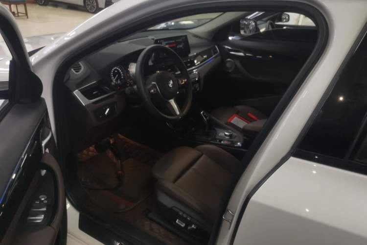 Used BMW X2 2021 sDrive25i Leading Model M Sport Package Driver Seat