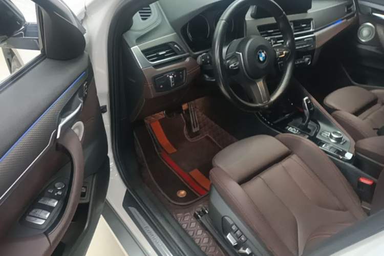 Used BMW X2 2021 Restyled sDrive25i Sharp Edition Driver Seat