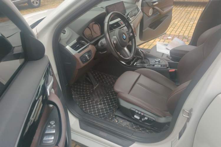 Used BMW X2 2021 sDrive25i M Sport Package Driver Seat