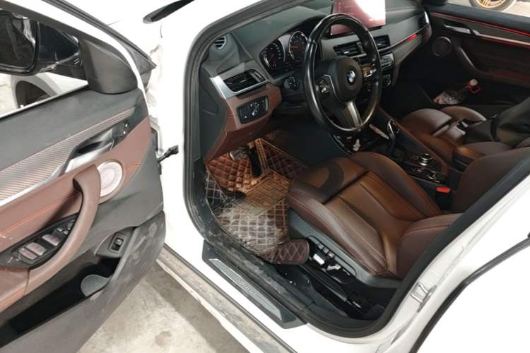 Used BMW X2 2021 Restyled sDrive25i Sharp Edition Driver Seat