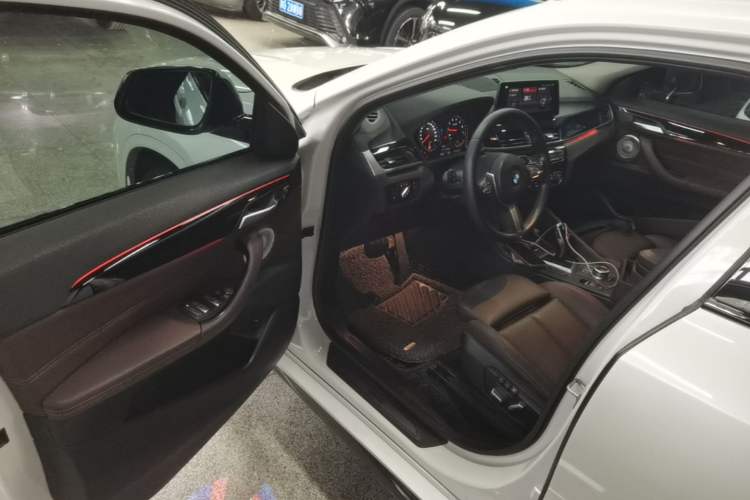 Used BMW X2 2021 sDrive25i M Sport Package Driver Seat