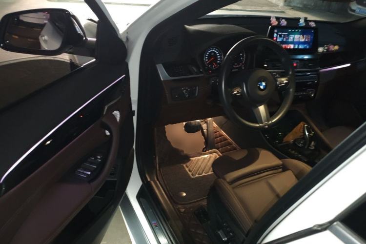 Used BMW X2 2021 sDrive25i Leading Model M Off-Road Package Driver Seat