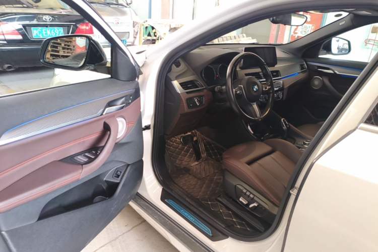 Used BMW X2 2021 Restyled sDrive25i Sharp Edition Driver Seat