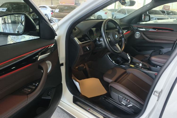 Used BMW X2 2021 sDrive25i M Sport Package Driver Seat