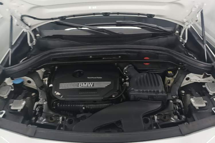 Used BMW X2 2021 Restyled sDrive25i M Sport Package Engine Bay
