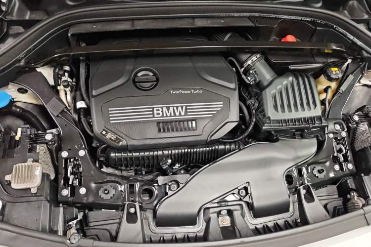 Used BMW X2 2021 sDrive25i Leading Model M Off-Road Package Engine Bay
