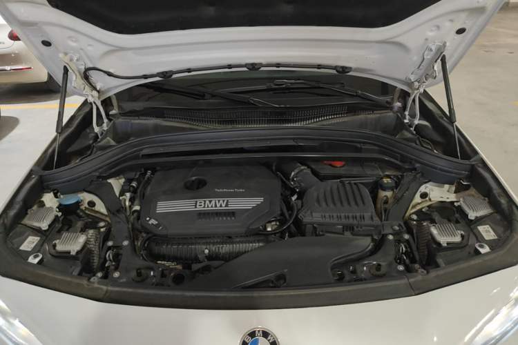Used BMW X2 2021 Restyled sDrive25i Midnight Edition Engine Bay