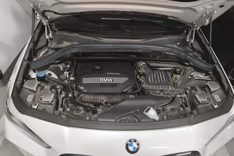 Used BMW X2 2021 Restyled sDrive25i Midnight Edition Engine Bay