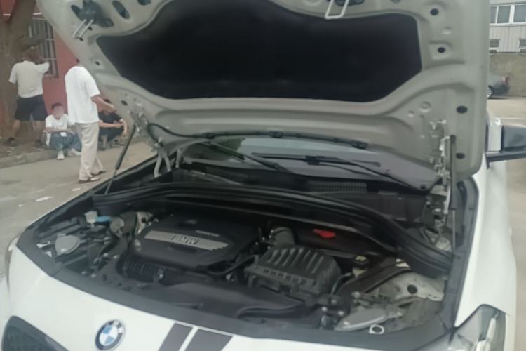 Used BMW X2 2021 xDrive25i Midnight Edition Engine Bay