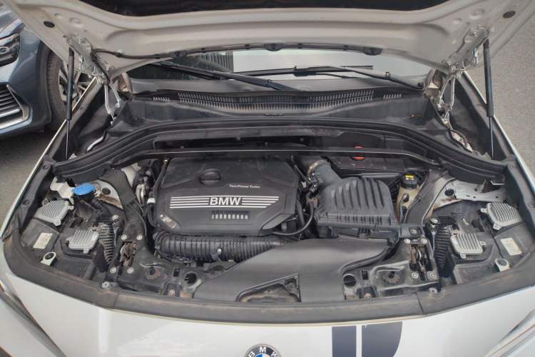 Used BMW X2 2021 Restyled sDrive25i Midnight Edition Engine Bay
