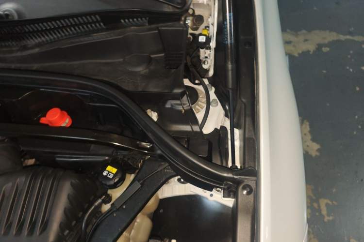 Used BMW X2 2021 Restyled sDrive25i M Sport Package Engine Bay Left