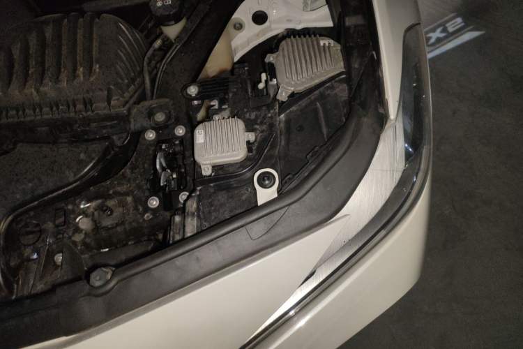 Used BMW X2 2021 Restyled sDrive25i M Sport Package Engine Bay Left