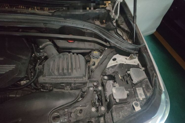 Used BMW X2 2021 xDrive25i M Sport Package Engine Bay Left