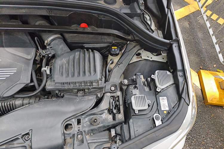 Used BMW X2 2021 sDrive25i Leading Model M Sport Package Engine Bay Left