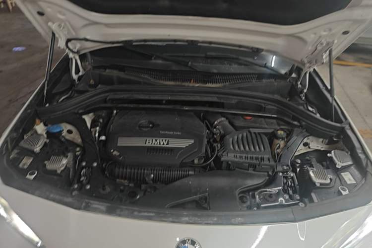 Used BMW X2 2021 sDrive25i Leading Model M Off-Road Package Engine Bay