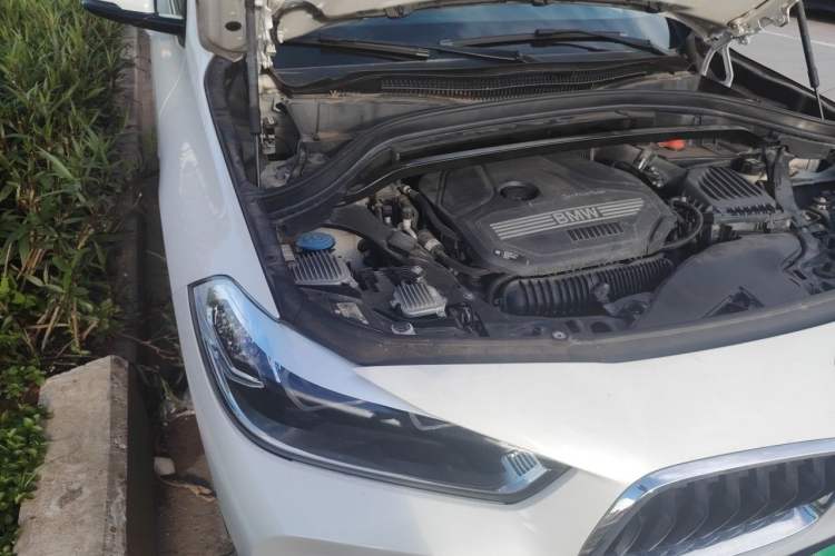 Used BMW X2 2021 xDrive25i M Sport Package Engine Bay Right