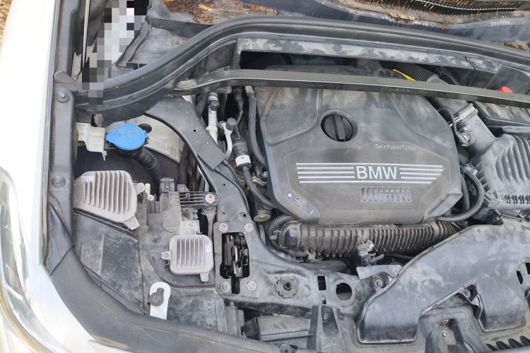 Used BMW X2 2021 Restyled sDrive25i Midnight Edition Engine Bay Right