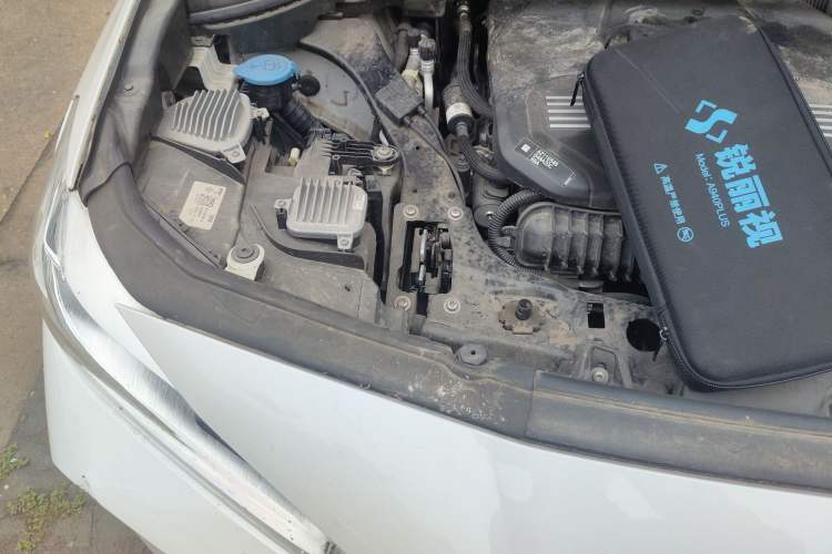 Used BMW X2 2021 Restyled sDrive25i M Sport Package Engine Bay Right