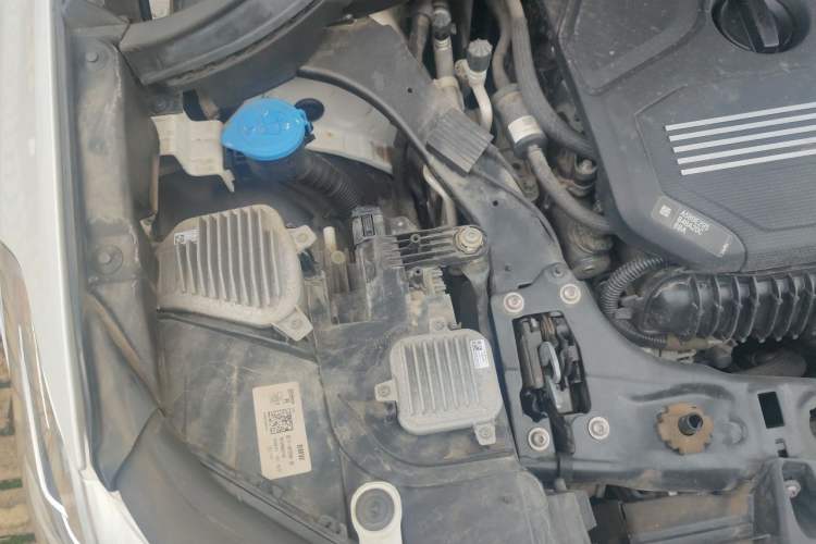 Used BMW X2 2021 sDrive25i M Sport Package Engine Bay Right