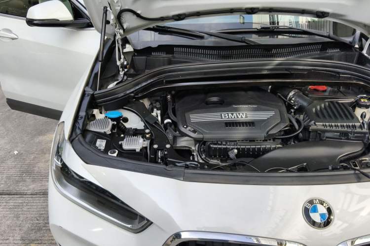 Used BMW X2 2021 sDrive20i M Sport Package Engine Bay Right
