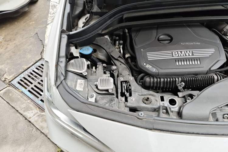 Used BMW X2 2021 Restyled sDrive25i Sharp Edition Engine Bay Right