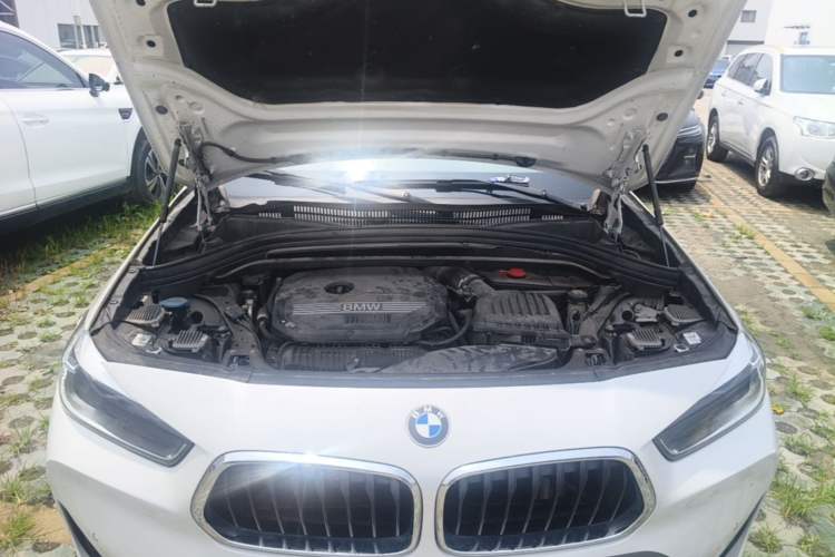 Used BMW X2  Engine Bay