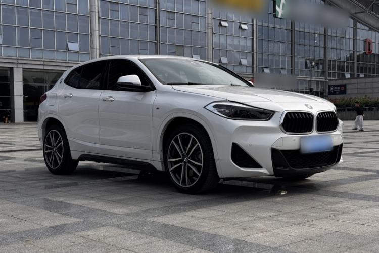 Used BMW X2 2021 sDrive25i Luxury Model with M Sport Package Exterior 1