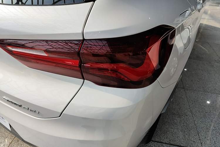 Used BMW X2 2021 sDrive25i Leading Model M Off-Road Package Exterior 3