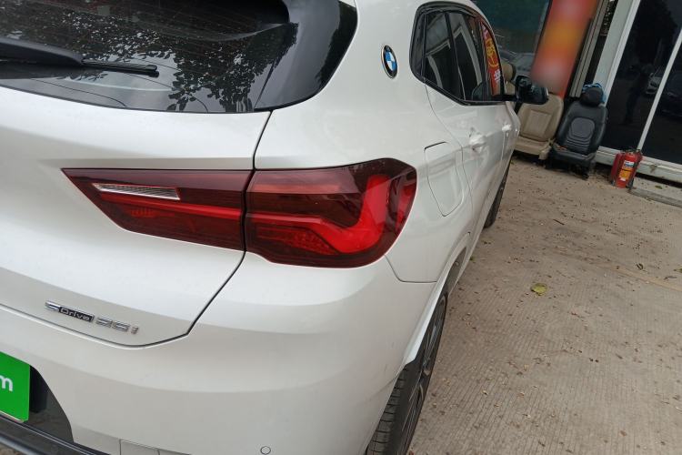 Used BMW X2 2021 sDrive25i Luxury Model with M Sport Package Exterior 3