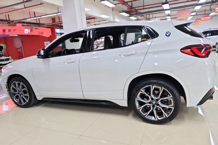 Used BMW X2 2021 Restyled sDrive25i Midnight Edition Exterior 3