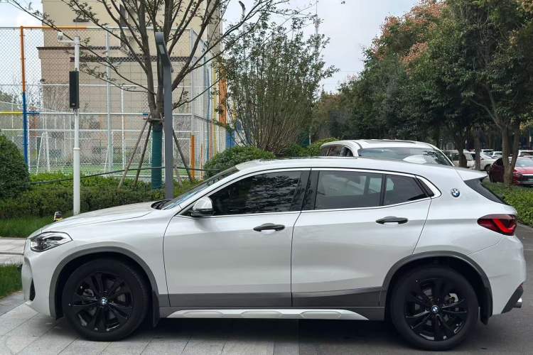 Used BMW X2 2021 Restyled sDrive25i M Sport Package Exterior 3
