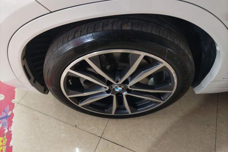 Used BMW X2 2021 sDrive25i Luxury Model with M Sport Package Exterior 4