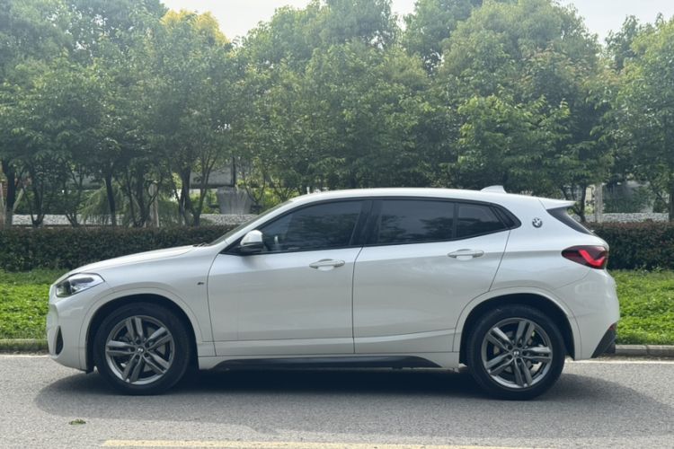 Used BMW X2 2021 sDrive25i Leading Model M Sport Package Exterior 4